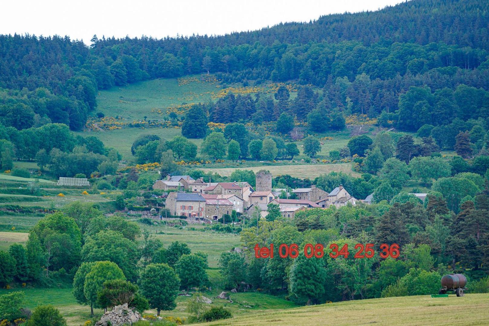 Gite Les Ducs Mialanes Exteriér fotografie