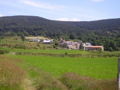 Gite Les Ducs Mialanes Exteriér fotografie